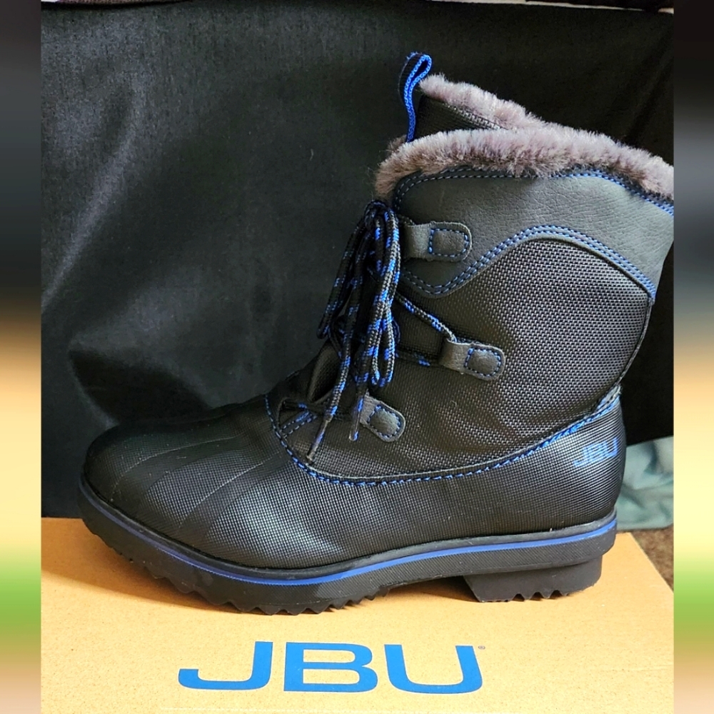 JBU Black and Blue Winter Boots, size 7.5. Perfect condition with box